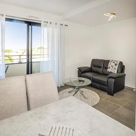 Stunning In With 1 Bedrooms * Penta di Casinca